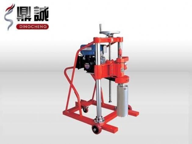 點擊查看詳細信息<br>標題：內燃式鉆孔取芯機 閱讀次數(shù)：4471