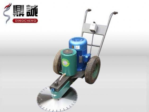 點(diǎn)擊查看詳細(xì)信息<br>標(biāo)題：手推式切樁機(jī) 閱讀次數(shù)：13626