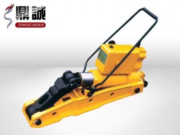 點擊查看詳細(xì)信息<br>標(biāo)題：液壓起撥道機(jī) 閱讀次數(shù)：4328